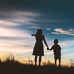 членів родин загиблих